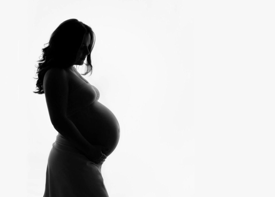 silhouette maternity photography