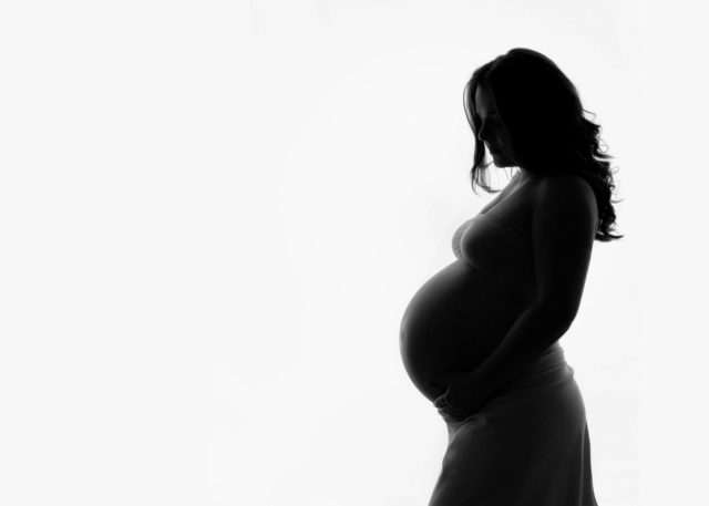 Stunning-maternity photography perth