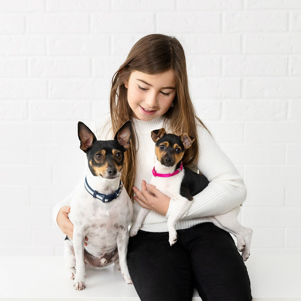 studio-portrait-of-girl-with-her-small-dogs-01
